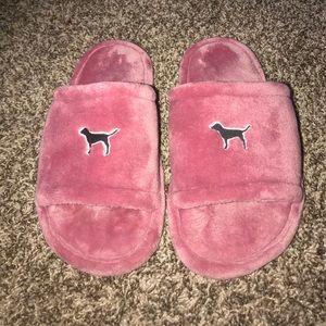 ❌SOLD❌Pink victorias secret slippers